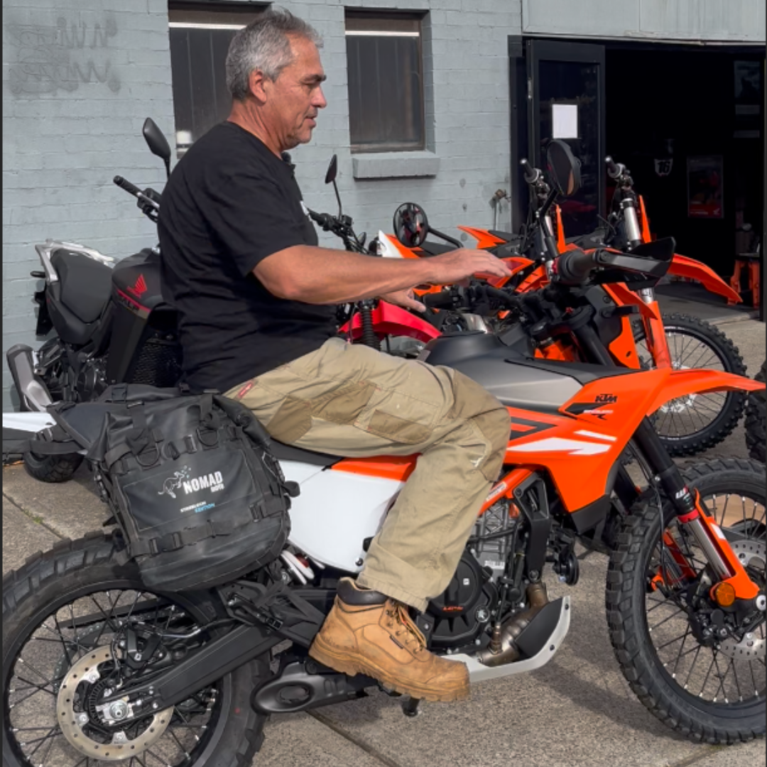 NOMAD MOTO Rackless 65L - Adjustable Base - NOMAD MOTO